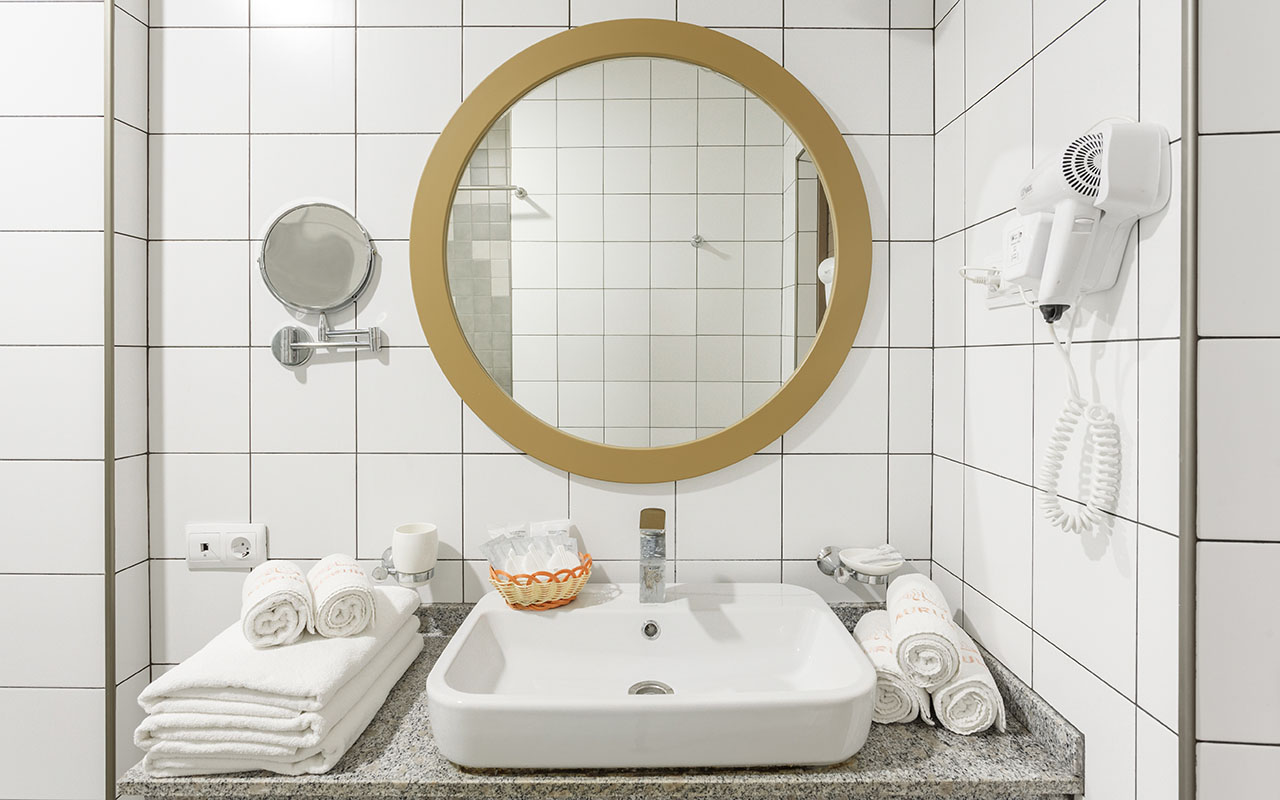 Standard SV (2-х местный, в коттедже, с видом на море)