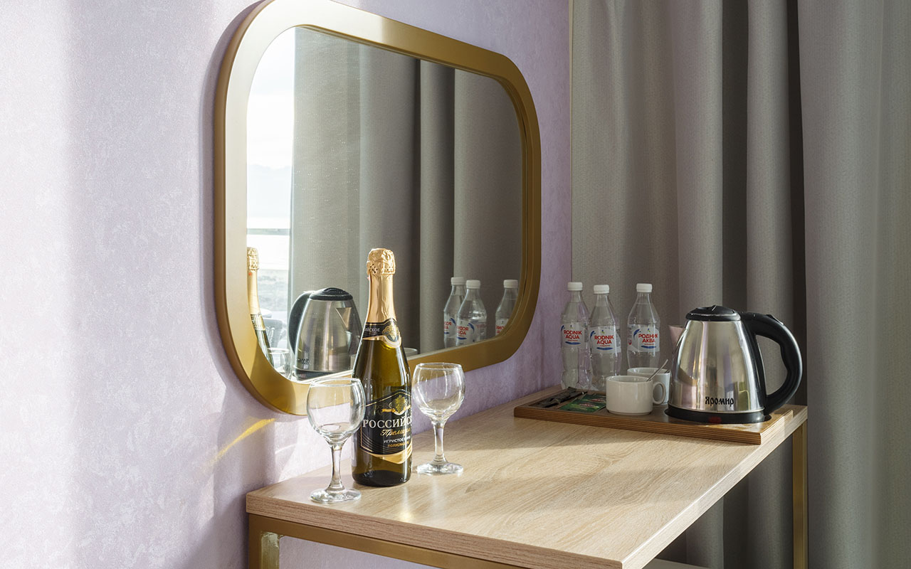 Standard SV (2-х местный, в корпусе, с видом на море)