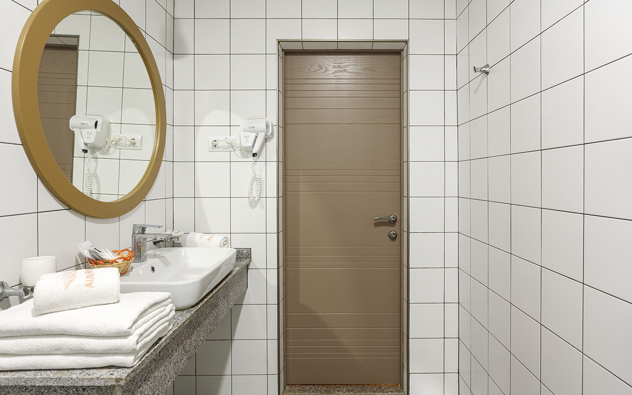 Standard SV (2-х местный, в коттедже, с видом на море)